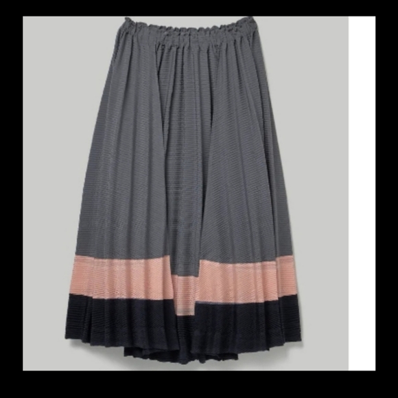 ISSEY MIYAKE Maxi Skirt - Picture 14 of 16